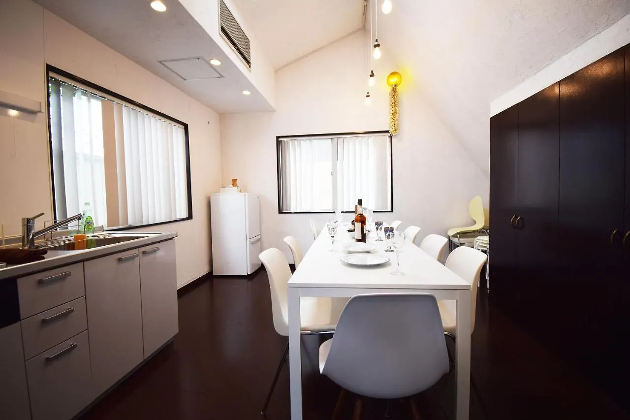 Hachiyama House Villa Tokyo Japan